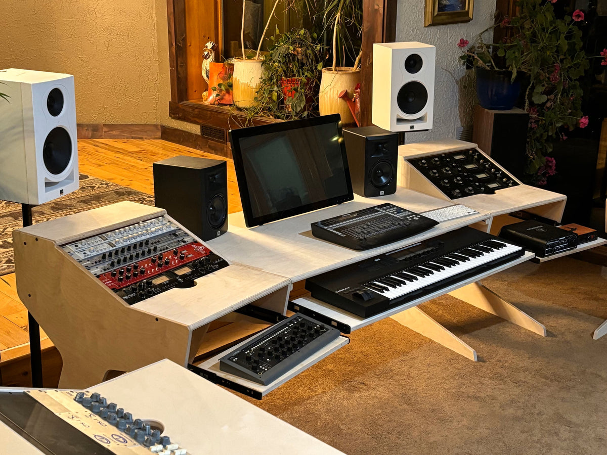 Music Recording Producers Desk | Optimize Your Studio